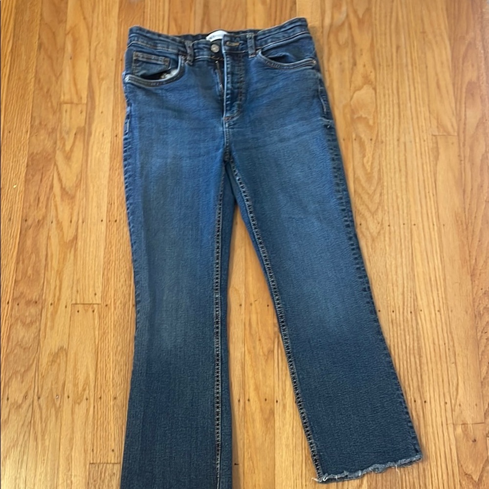 Zara Blue Cropped Ankle Jeans with Raw Hem